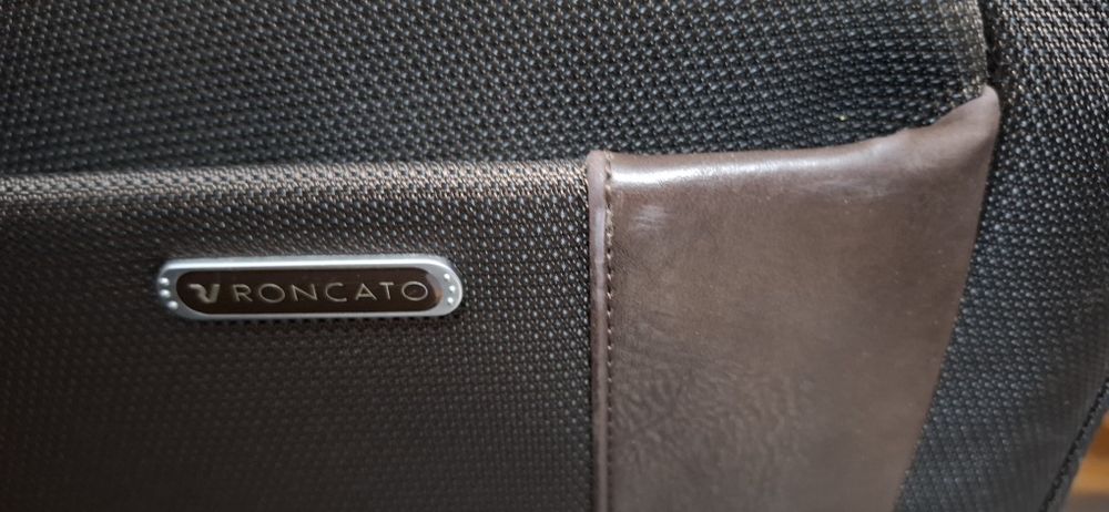 Geantă bărbat Roncato originală (fără curea)