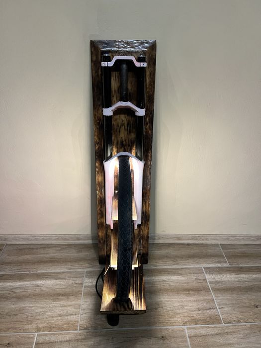 Bike Рафтове за стена