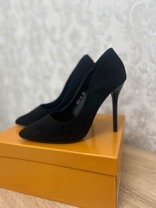 Продам туфли женские