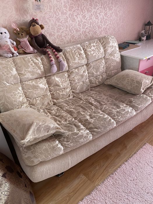 Продам мебель в детскую