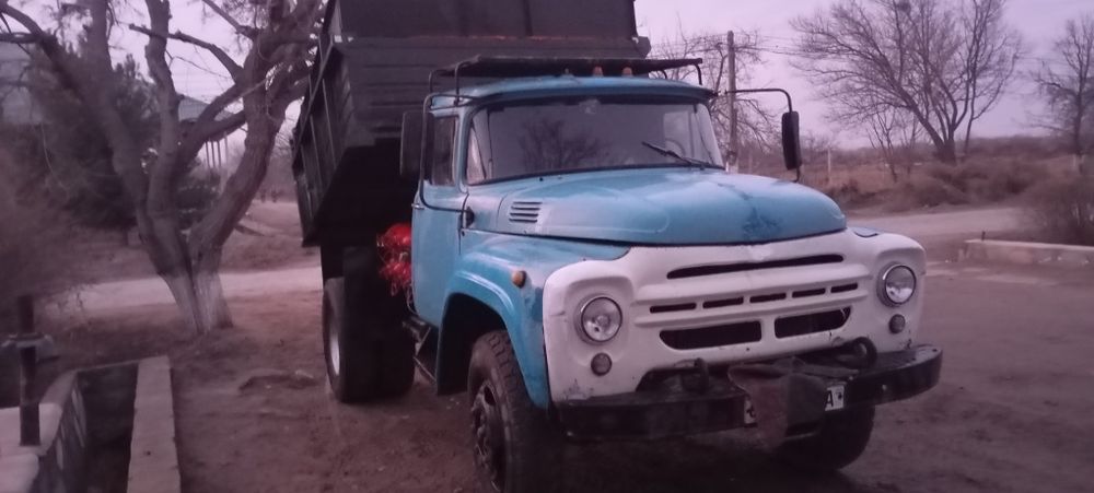 MMZ 4502 Samaval