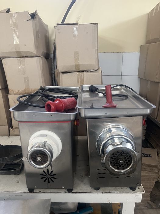 Мясорубка сотилади 32 тали ва 22 тали холодилникли иккаласиям