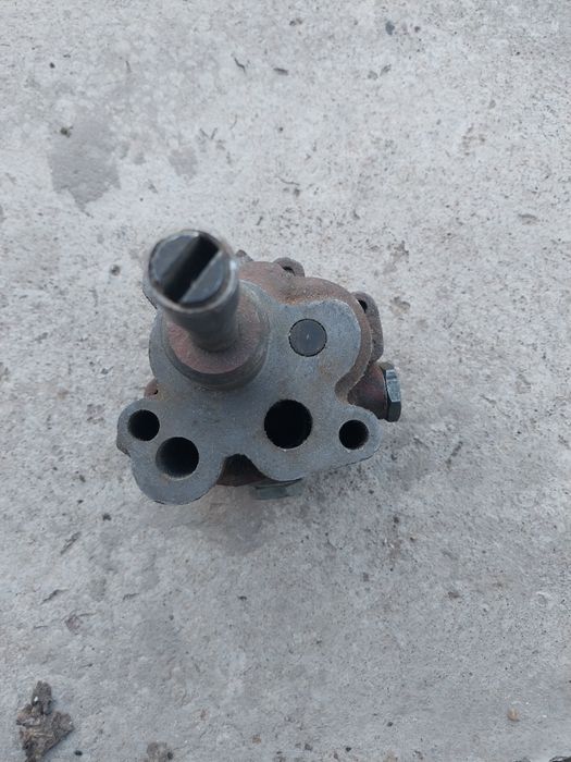 Масляный насос зил