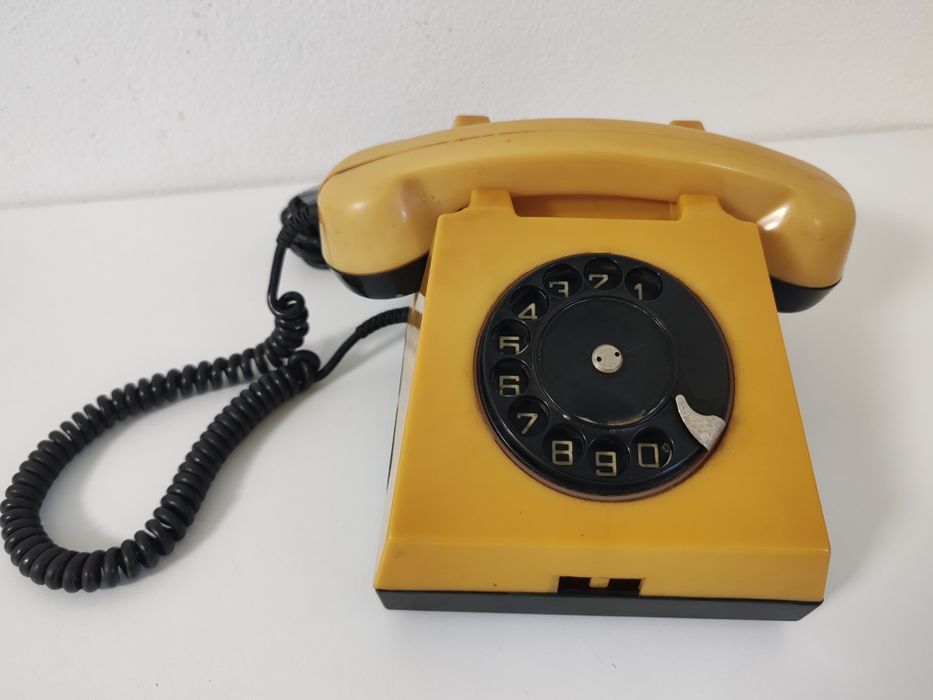 Telefon retro românesc - "Electromagnetica", perioada comunistă