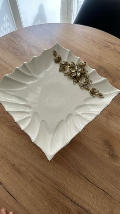 Посуда тортница,фруктовница