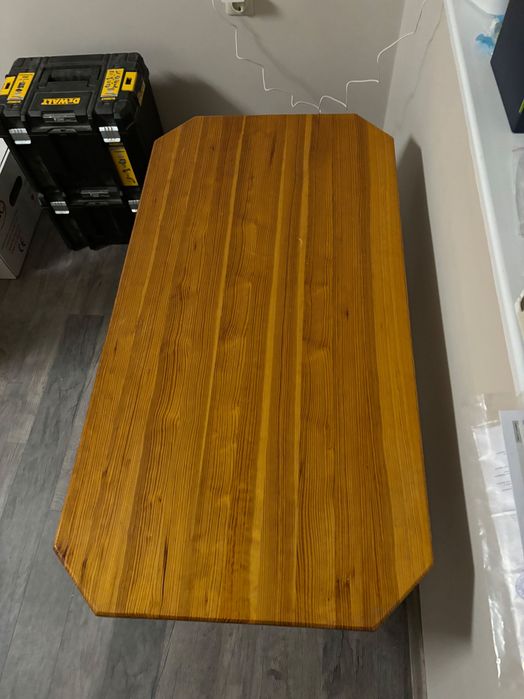 Холни дървени маси