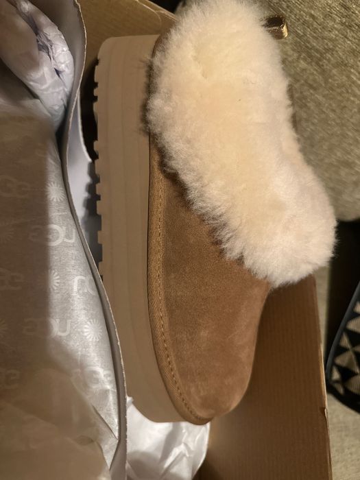 Дамски Апрески UGG