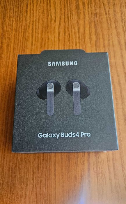 Слушалки Galaxy Buds 4 pro Samsung