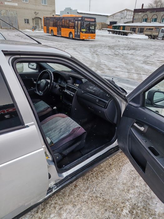 Машина приора 2170