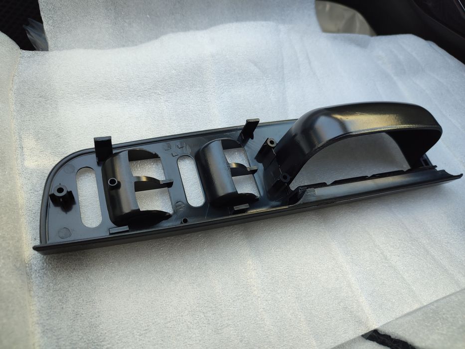 Продаю внутренние дверные ручки пассат Б5