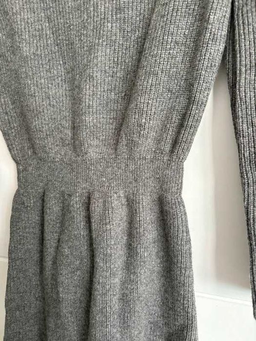 Uniqlo C:  нова вълнена рокля