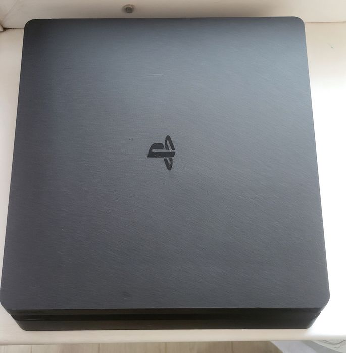 PlayStation 4 Slim 1 TB
