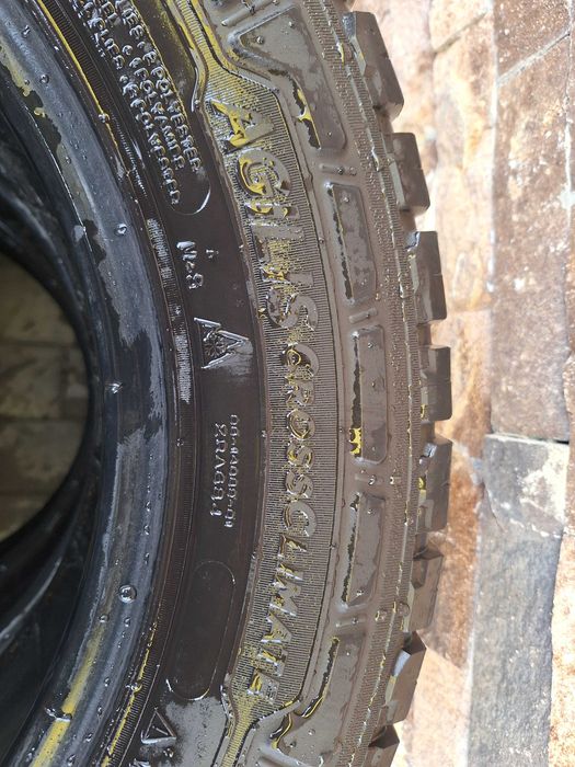 Cauciucuri Michelin M+S All Season 215/65 R16C