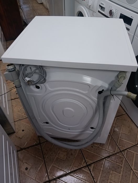 Чудесна пералня Сименс Siemens IQ 300  А+++ 7кг с две години гаранция!