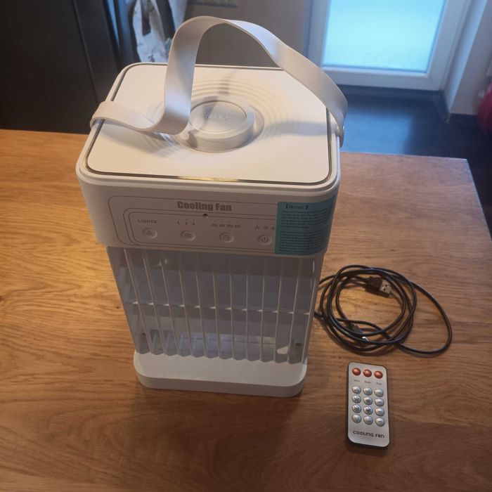 Преносим климатик 4-в-1, водно охлаждане, 1100 мл, 3 скорости, LED