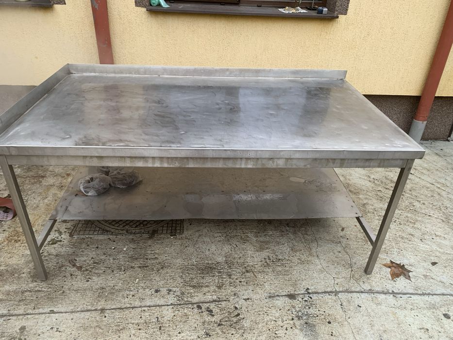 Masa de inox 1750x950 mm.
