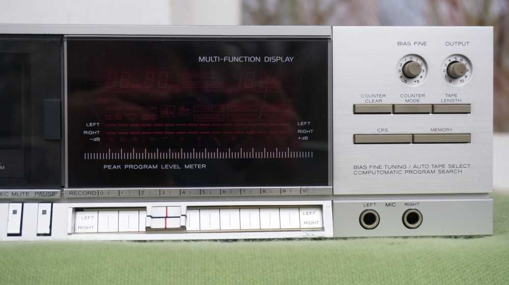 Casetofon deck TEAC V700 3 Head