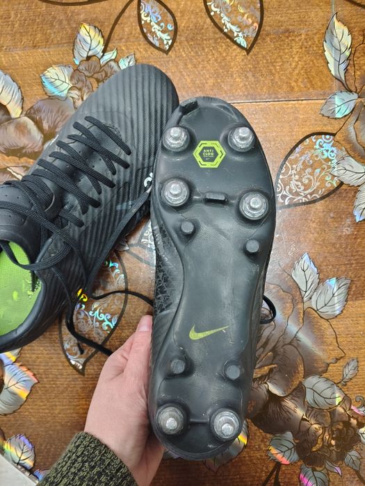 Бутонки Найк air zoom