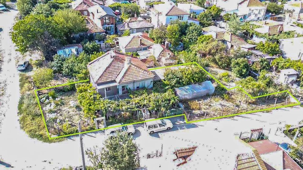 Къща в Бургас, област-гр.Айтос площ 150 цена 105000