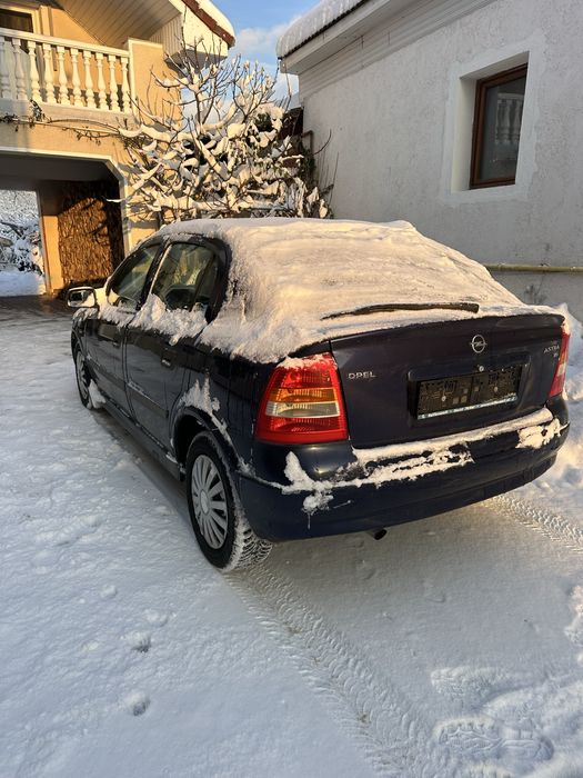 Opel asta G  km putini