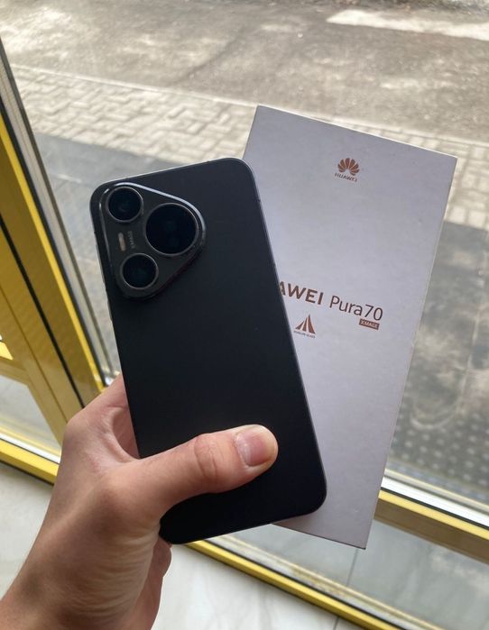 Huawei Pura 70 память 12-256 в идеальном состоянии