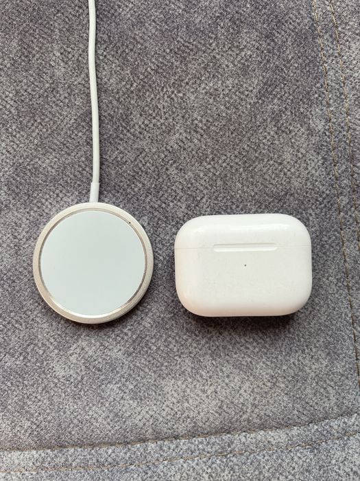 Продам Air pods 2pro и magsafe