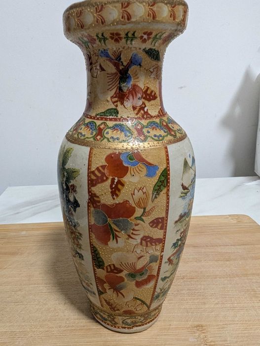 Vaza ceramica vintage pictata ,motiv chinezesc
