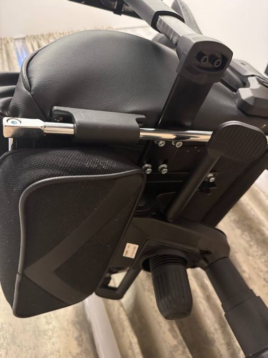 Игровое кресло Ardor Gaming Force Armor 2000M