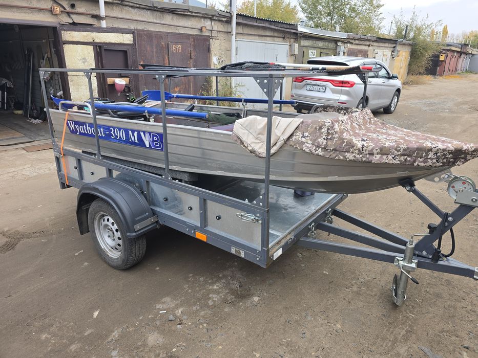 Лодка алюминиевая 390м