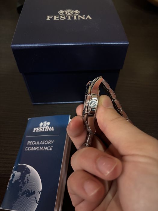 Часовник Festina  f20623/4