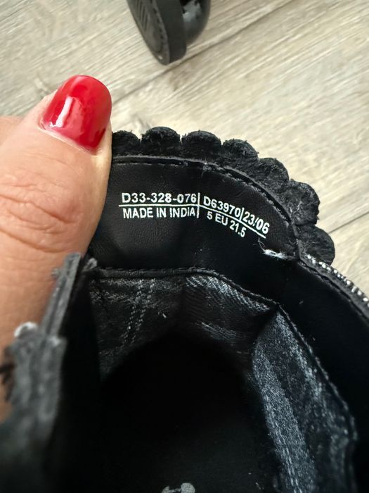 Ghete NEXT din piele lacuita, mărimea 21,5
