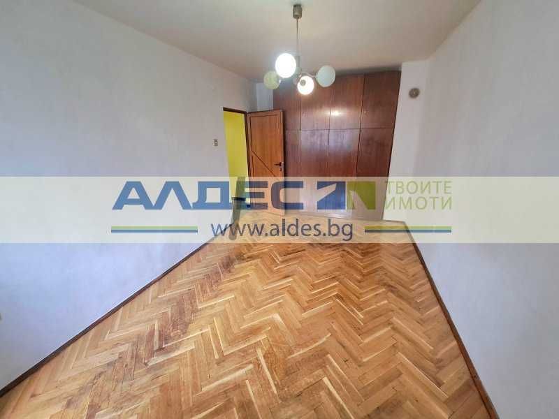 Дава се под наем Двустаен апартамент в София, Хиподрума - 70 кв.м за 500 € - Снимка #14