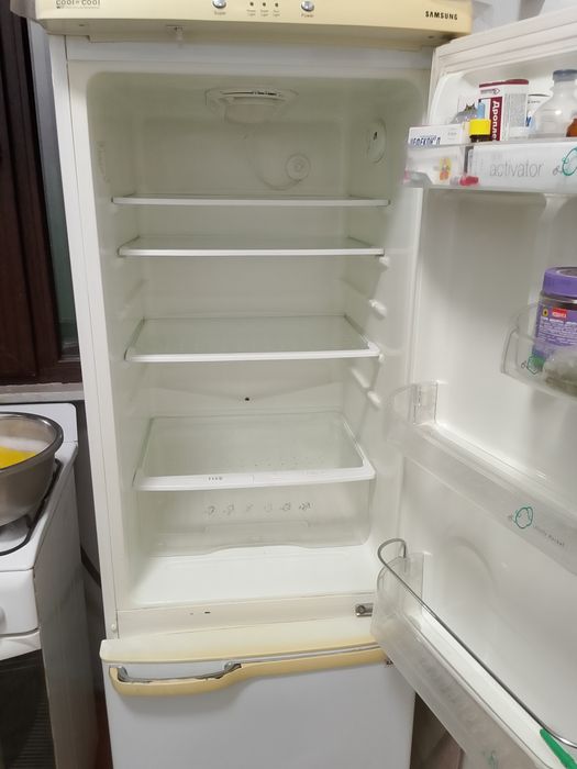 Холодильник Самсунг б/у