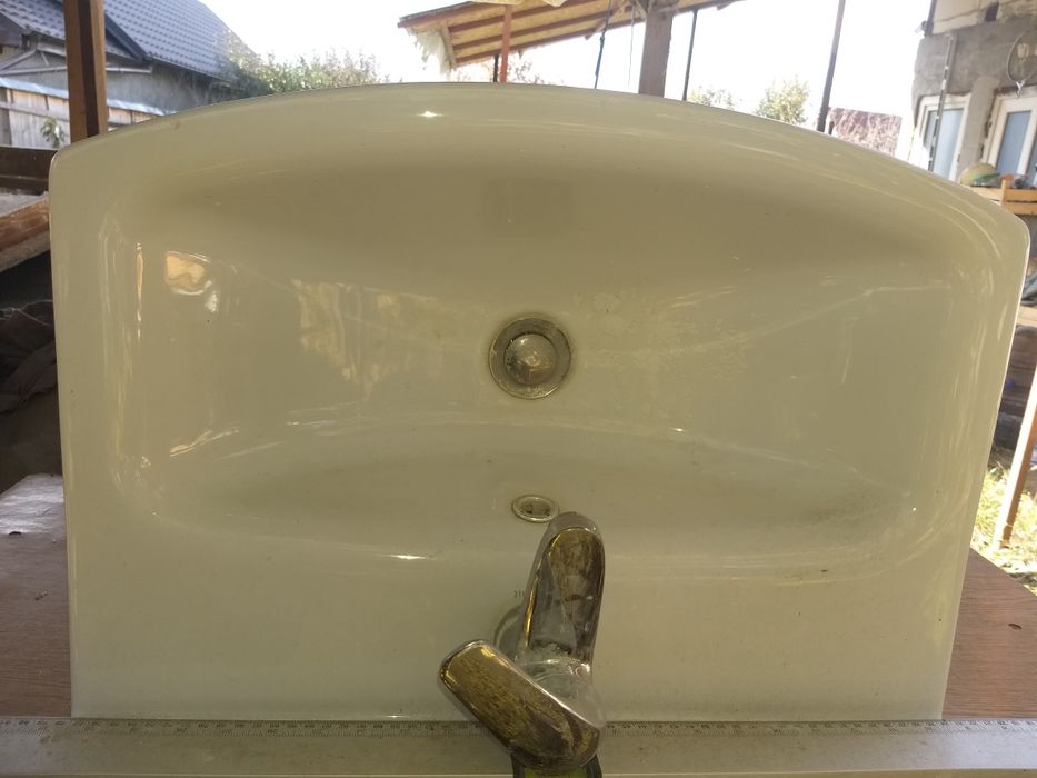 Chiuvete  ptr. baie cu baterie OFERTA