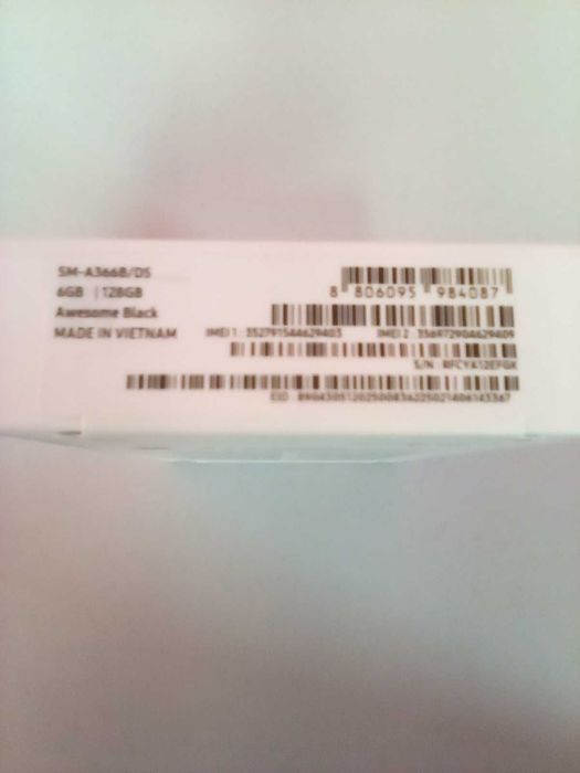 Samsung A 36 5G 6 Gb 128 Gb NOU, factură, garanţie, spate sticlă