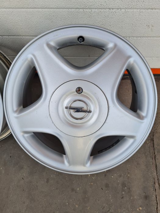 Оригинални джанти за ОПЕЛ OPEL R15 5x110 ET49 6J
