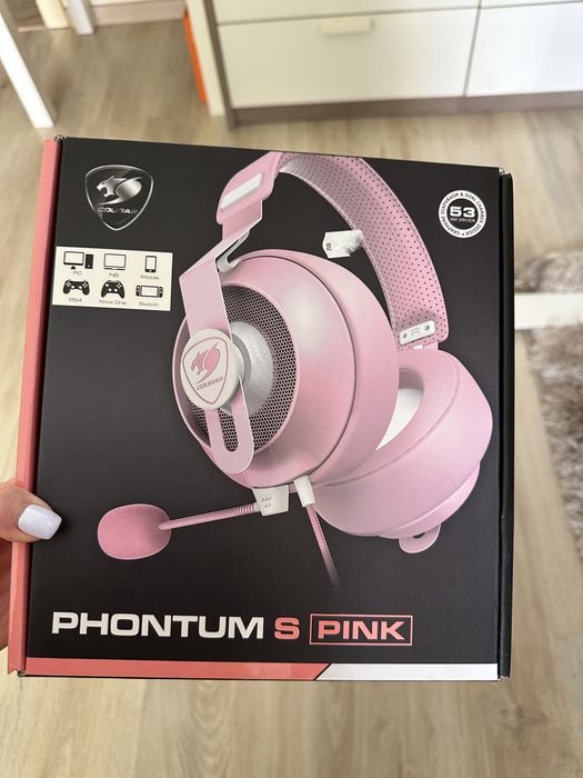 Нови слушалки Cougar Phontum S Pink
