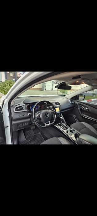 Renault Kadjar 2018 Automat | Navi | Piele | 360° | Euro 6 | Întreținut
Motorizare 1.2 benzina 130 cp Euro 6
Cutie viteze automata
Sistem lane assist