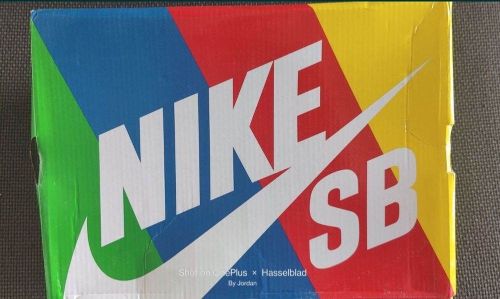 Nike SB Dunk Low Supreme Freddie Krueger "The Nightmare on Elm Street"