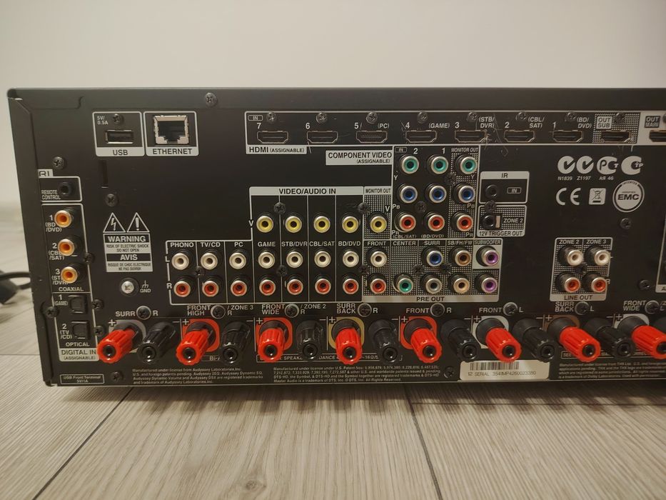 Onkyo Tx-NR 717 -