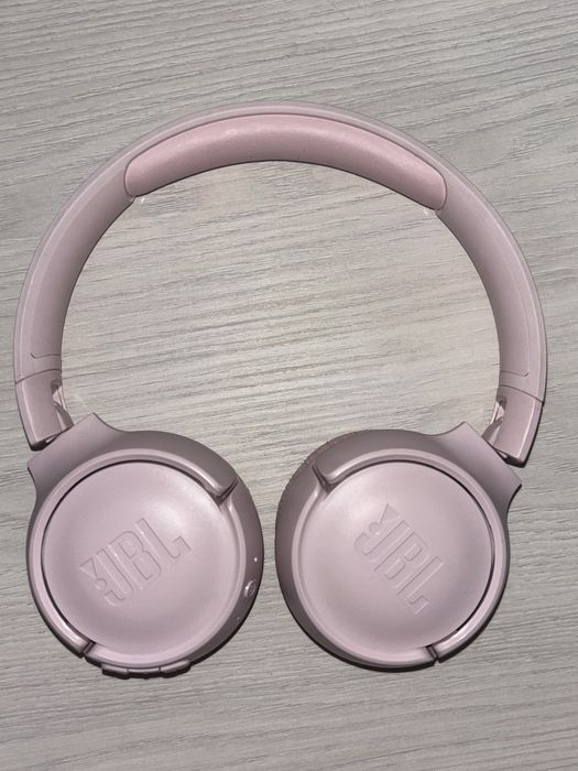 Наушник JBL розовый