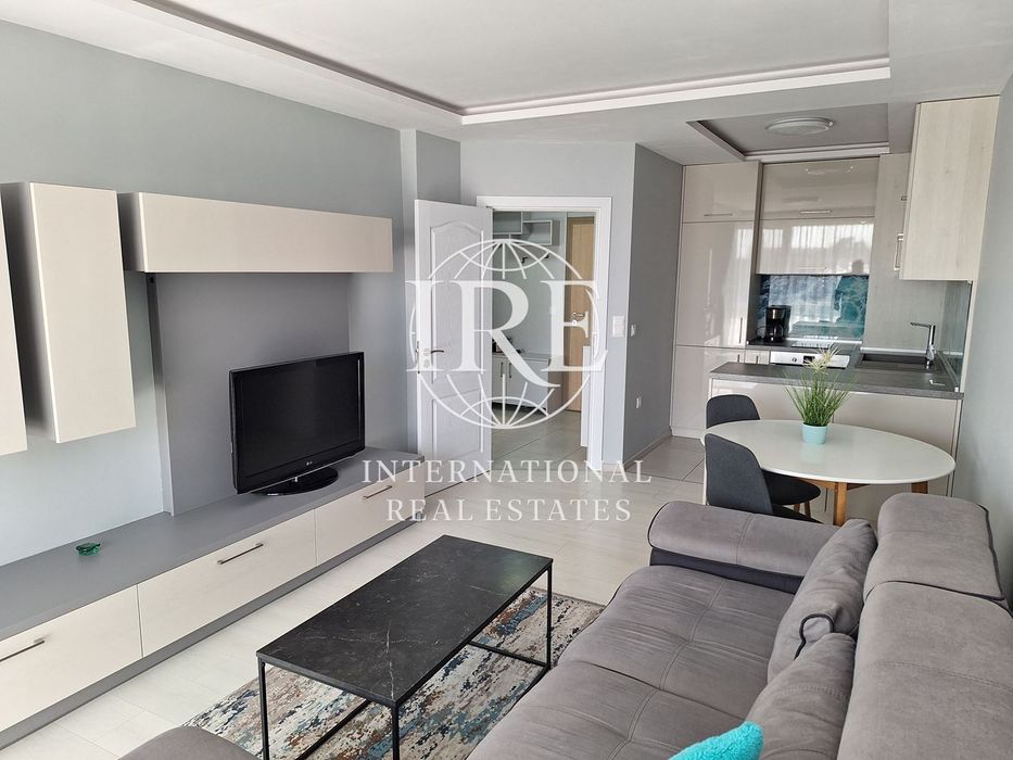 Дава се под наем Двустаен апартамент в Варна, Бриз - 72 кв.м за 847.62 € - Снимка #9