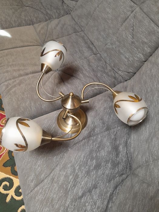 Люстра !  3-рожковая!