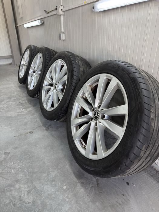 Оригинални Mercedes W223/V223 19’’, 8.5J, OEM A2234013100, комплект 4 бр. с гуми Goodyear, DOT 2821.