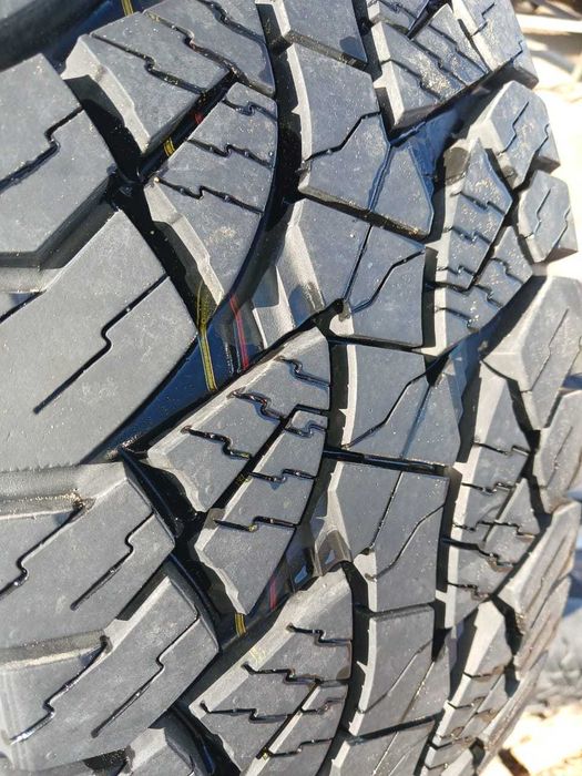 Продам шины Goform