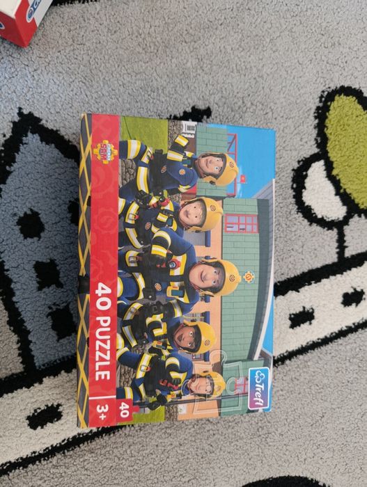 Лот пъзели - общо 25лв