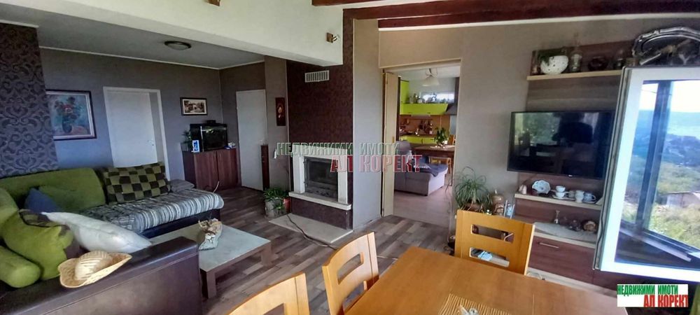 Продава се Тристаен апартамент в Варна, м-т Акчелар - 113 кв.м за 1327 €/кв.м - Снимка #4