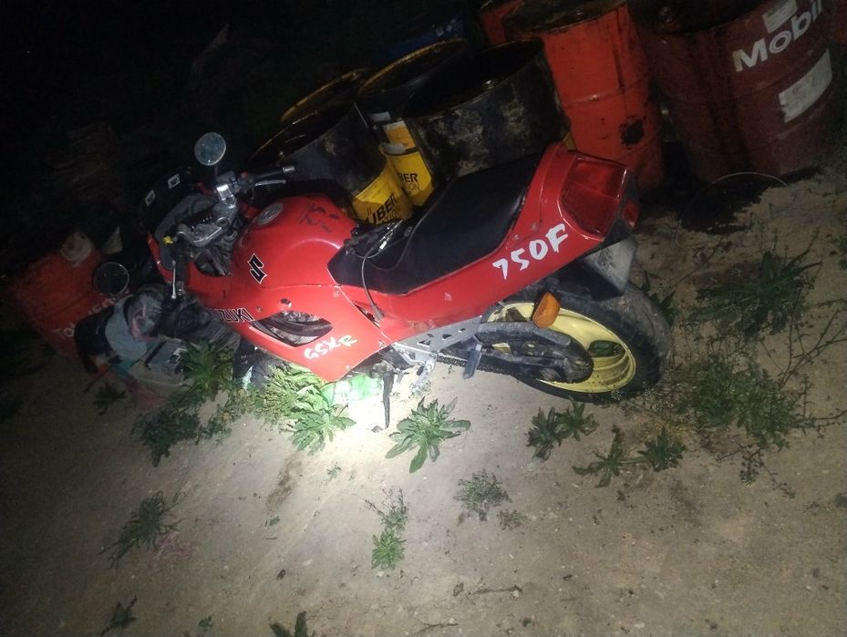 Suzuki GSX 750 F