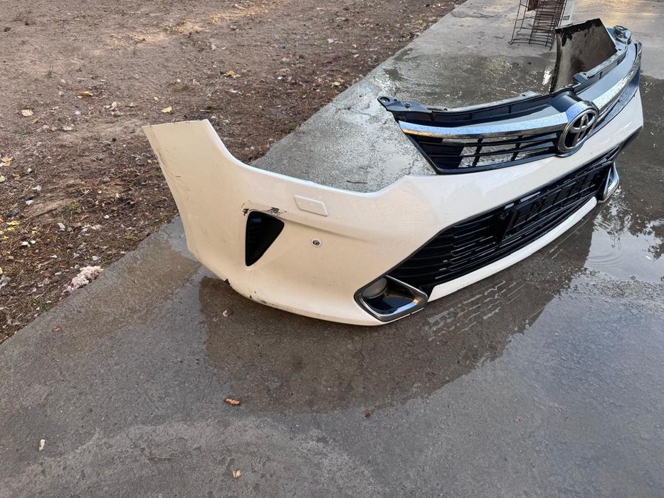 Бампер от тойота 55 срочно