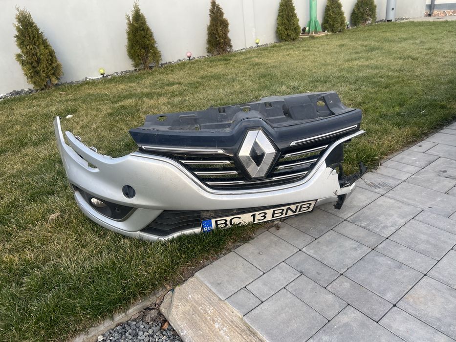 Renault megane 4 1.5dci automat usor avariat